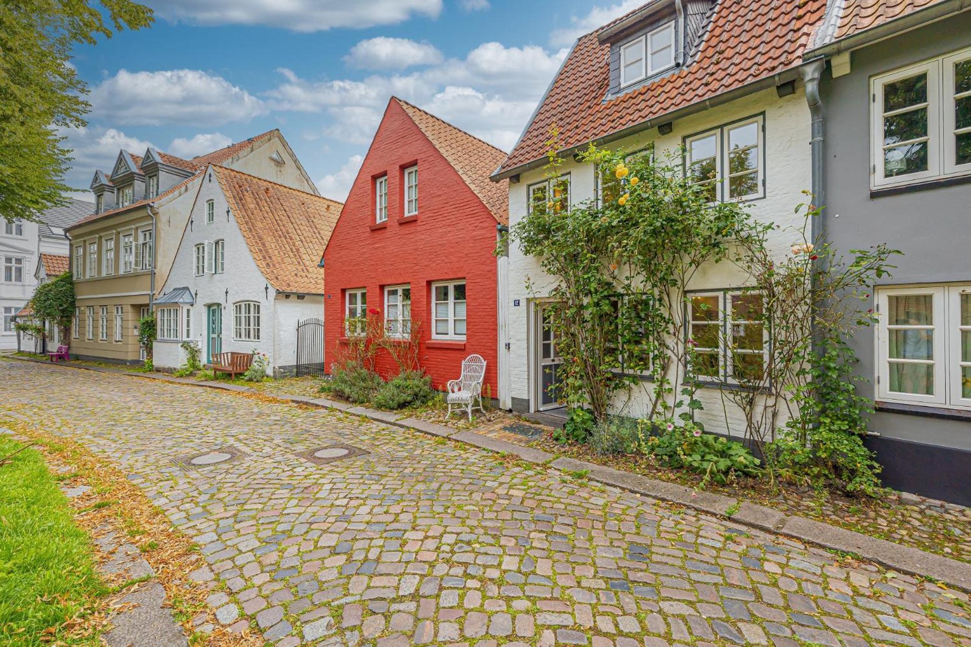 Fewo1846 - Altes Steuermannhaus - Uriges Reihenhaus Mit 2 Schlafzimmern In Der Altstadt Flensburg Kültér fotó